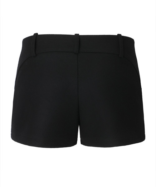 INEGI(イネギ)の「Curved Line Shorts (black)(その他パンツ・レディース・その他・SMALL/MEDIUM)」の2枚目の写真