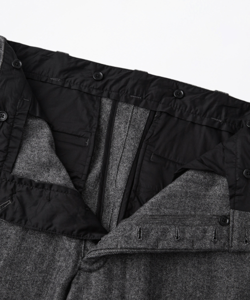 OUTSTANDING(アウトスタンディング)の「WOOL HERRINGBONE OFFICER TROUSERS_CHARCOAL(スラックス・メンズ・その他・SMALL/MEDIUM/LARGE)」の6枚目の写真