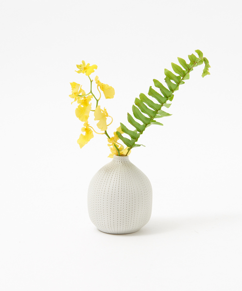 collex(コレックス)の「フラワーベース ポッテリvase white(フラワーベース)」|ホワイト