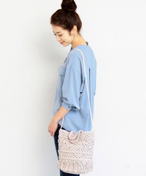 BEAUTY&YOUTH UNITED ARROWS（ビューティーアンドユースユナイテッドアローズ）の「BY∴ マクラメフリンジボトルバッグ -2WAY- ◆（ショルダーバッグ・レディース・グレー/ナチュラル・FREE）」の11枚目の写真