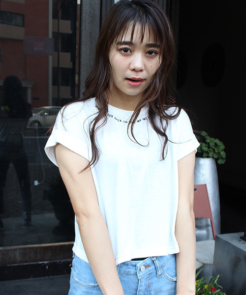 jouetie（ジュエティ）の「ネックシシュウショートTEE（Tシャツ/カットソー・レディース・ブラック/ベビーピンク/オフホワイト・MEDIUM）」の2枚目の写真