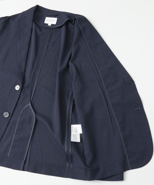 URBAN RESEARCH(アーバンリサーチ)の「COOL DRY KARAMI 2B JACKET(テーラードジャケット・メンズ・グレー/ネイビー・MEDIUM/LARGE)」の16枚目の写真