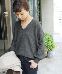 カシミアウール ニュアンスVネックプルオーバー◆