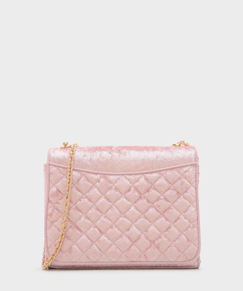 CHARLES & KEITH(チャールズ & キース)の「キルティングスリングバッグ / QUILTED SLING BAG(メッセンジャーバッグ・レディース・ピンク/レッド・M)」の1枚目の写真