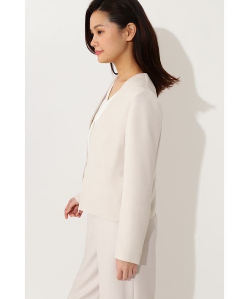 22 OCTOBRE(ヴァンドゥ-オクトーブル)の「ノーカラーツイルジャケット(ノーカラージャケット・レディース・ベージュ/ネイビー・36/38/40)」の18枚目の写真