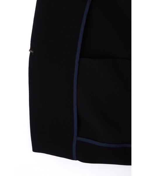 22 OCTOBRE(ヴァンドゥ-オクトーブル)の「ノーカラーツイルジャケット(ノーカラージャケット・レディース・ベージュ/ネイビー・36/38/40)」の12枚目の写真