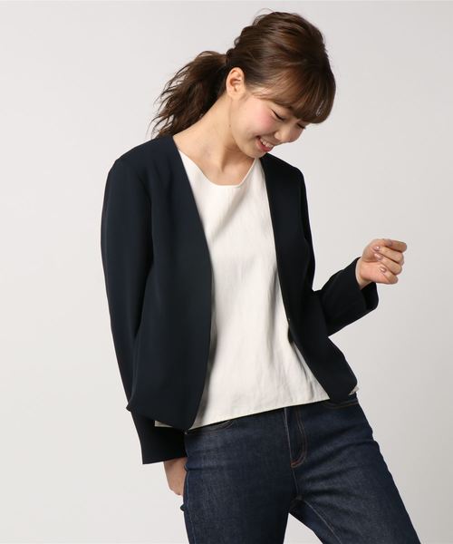 22 OCTOBRE(ヴァンドゥ-オクトーブル)の「ノーカラーツイルジャケット(ノーカラージャケット・レディース・ベージュ/ネイビー・36/38/40)」の10枚目の写真