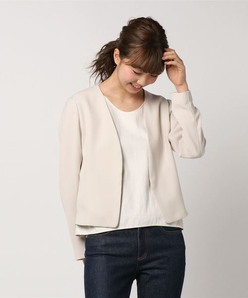 22 OCTOBRE(ヴァンドゥ-オクトーブル)の「ノーカラーツイルジャケット(ノーカラージャケット・レディース・ベージュ/ネイビー・36/38/40)」の6枚目の写真
