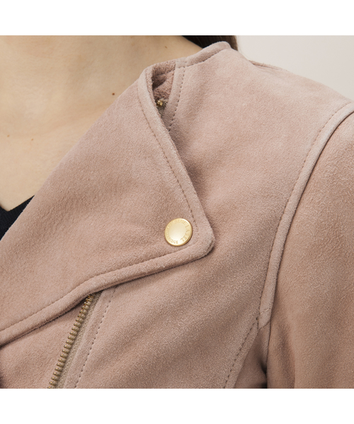 BLUE LABEL CRESTBRIDGE（ブルーレーベルクレストブリッジ）の「シープ