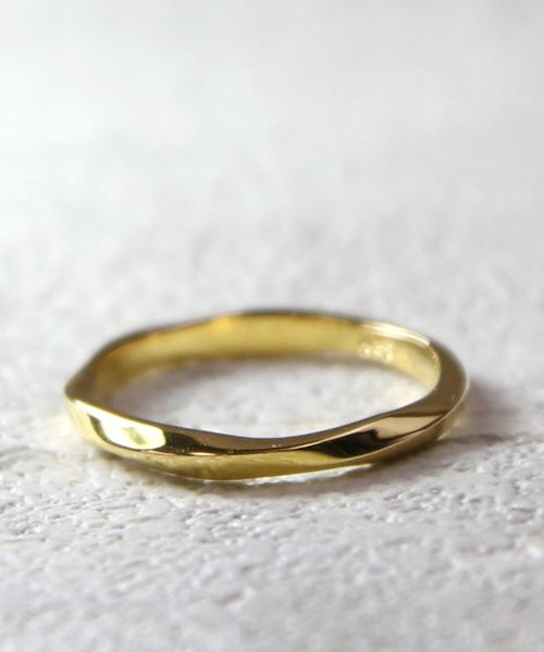 YArKA（ヤーカ）の「【YArKA/ヤーカ】silver925 twist ring [taif]/シルバー925 ツイストリング（リング・レディース・ブラック/シルバー/ゴールド・#13/#11/#15/#9/#7/#17/#21/#19）」の13枚目の写真