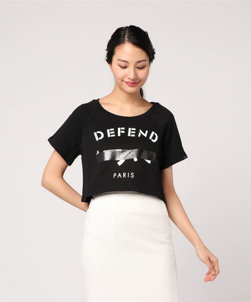 DEFEND PARIS(ディフェンド パリス)の「DEFEND PARIS(ディフェンド パリス)ABILY クロップド 半袖Tシャツ(Tシャツ/カットソー・レディース・ブラック/ホワイト・MEDIUM/SMALL)」の2枚目の写真