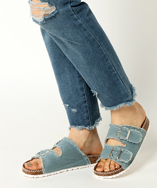 VENCEEXCHANGE（ヴァンスエクスチェンジ）の「2バンドサンダル（サンダル・レディース・オフホワイト/ブラック/ライトブルー・M/L）」の9枚目の写真