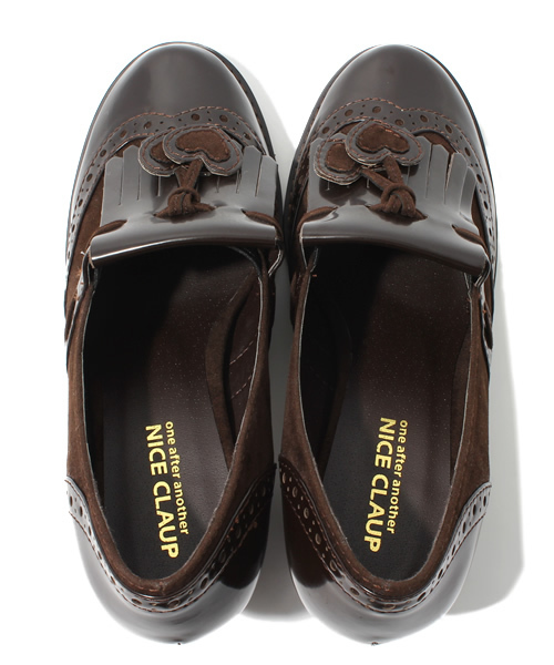 one after another NICE CLAUP（ワンアフターアナザーナイスクラップ）の「【ナイスクラップ】ハートタッセルウィングチップ（その他シューズ・レディース・ピンクベージュ/ブラック/ブラウン系その他・MEDIUM/LARGE/SMALL）」の11枚目の写真