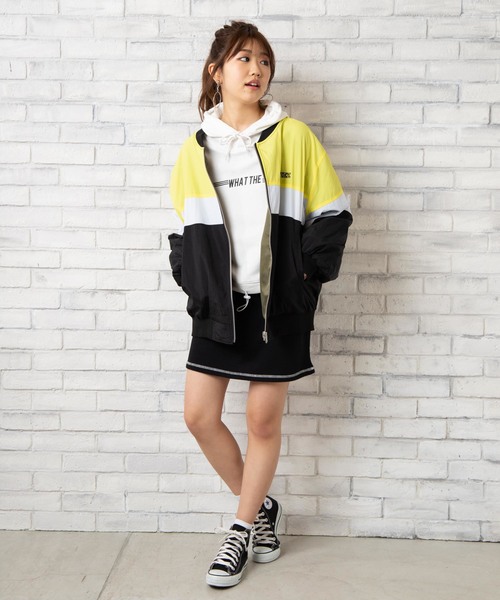 WEGO（ウィゴー）の「WEGO/リバーシブルBIGナイロンブルゾン（ブルゾン・レディース・パープル/イエロー/ライトピンク/ライム・FREE）」の13枚目の写真