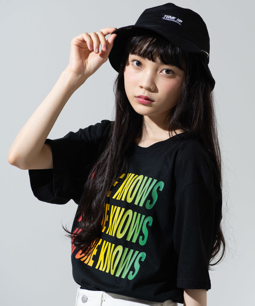 WEGO(ウィゴー)の「WEGO/グラデーションロゴTシャツ(Tシャツ/カットソー・メンズ・ブラック・MEDIUM/LARGE)」の1枚目の写真