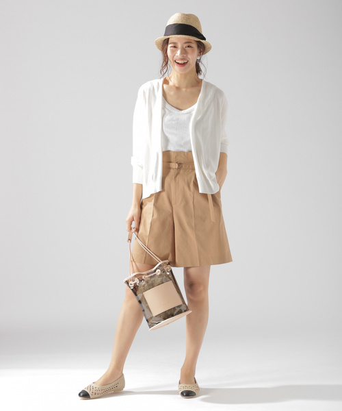 BAYFLOW（ベイフロー）の「ベルトツキショートパンツ（その他パンツ・レディース・ベージュ/ネイビー・SMALL/MEDIUM）」の6枚目の写真