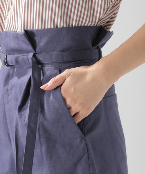 BAYFLOW（ベイフロー）の「ベルトツキショートパンツ（その他パンツ・レディース・ベージュ/ネイビー・SMALL/MEDIUM）」の14枚目の写真