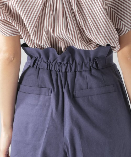 BAYFLOW（ベイフロー）の「ベルトツキショートパンツ（その他パンツ・レディース・ベージュ/ネイビー・SMALL/MEDIUM）」の15枚目の写真