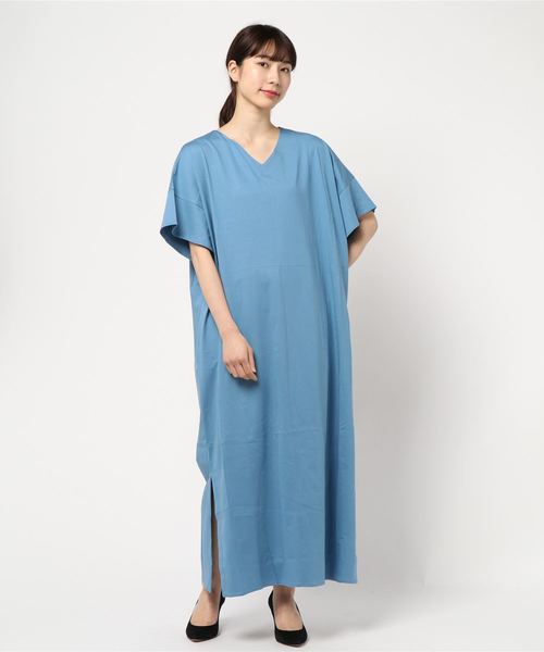 Editt by YECCA VECCA(エディットバイイェッカヴェッカ)の「P.Vネックカットソーマキシワンピース●(ワンピース・レディース・ブラック/ブラウン/ブルー・FREE)」の3枚目の写真