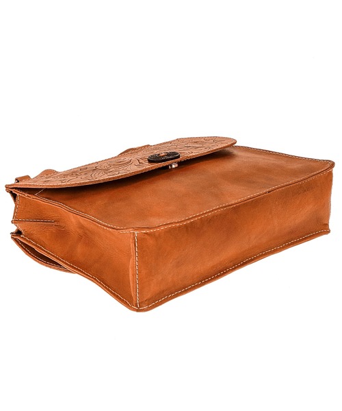 Le cheval aile（シュヴァルエレ）の「Le cheval aile gravure 2way shoulderbag シュヴァルエレ グラヴェル 2WAY手提げバッグ 手提げバッグ ハンドバッグ ショルダーバッグ CK008 レディース（ショルダーバッグ・レディース・キャメル・FREE）」の6枚目の写真