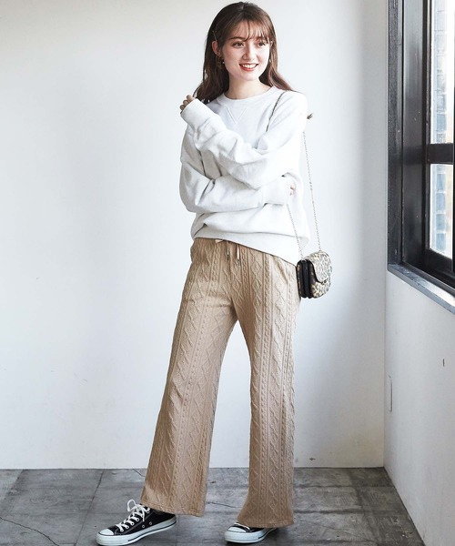 GeeRA（ジーラ）の「ふくれジャカードケーブルパンツ（その他パンツ・レディース・ベージュ/ブラック・LARGE/MEDIUM/X-LARGE）」の6枚目の写真