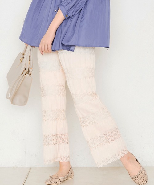 natural couture（ナチュラルクチュール）の「レーシープリーツリラックスパンツ（その他パンツ・レディース・アイボリー/ブラック/ミント・FREE）」の2枚目の写真