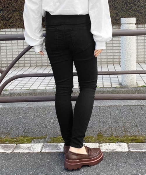 PairPair（ペアペア）の「ハイウエストデニムスキニーパンツ（デニムパンツ・レディース・ブラック/インディゴブルー/ダークインディゴブルー・SMALL/MEDIUM/LARGE）」の13枚目の写真