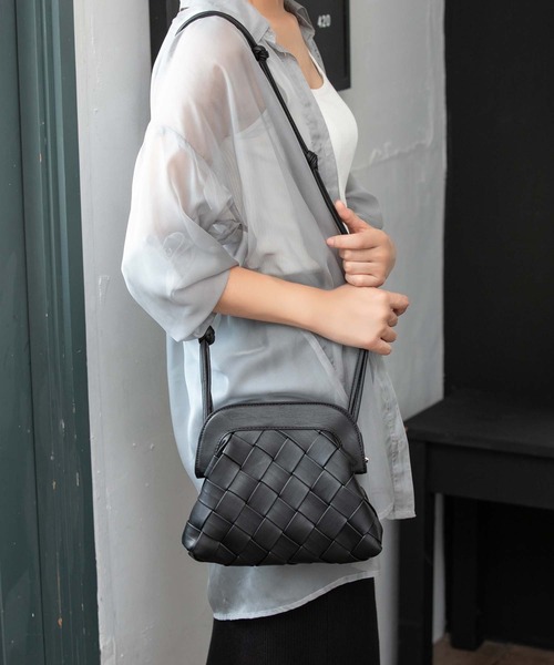 Edit Sheen(エディットシーン)の「太編みがま口ショルダー(ショルダーバッグ・レディース・ブラック/ベージュ・FREE)」の2枚目の写真