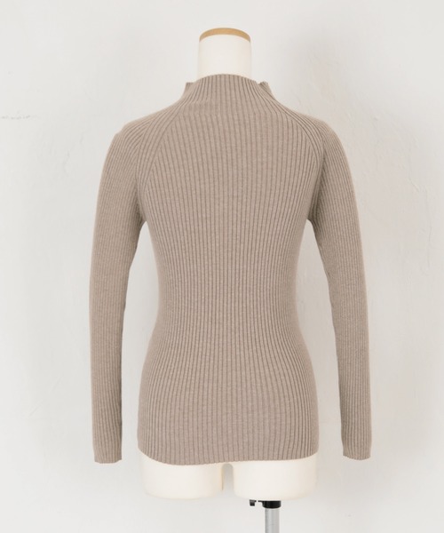 titivate（ティティベイト）の「ﾘﾌﾞ編みﾊｲﾈｯｸﾆｯﾄ（ニット/セーター・レディース・ブラック/ベージュ/ブラウン/オリーブ/ブルー/アイボリー/ブラウン系その他/ベージュ系その他/ブラウン系その他2/ピンク系その他/ライトピンク・S/M/L）」の21枚目の写真