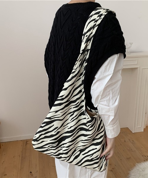 HALEY PESCA(ヘーリーペスカ)の「HALEY PESCA/2way アニマル柄 ショルダー&トートバッグ(トートバッグ・レディース・A/B/C・FREE)」の16枚目の写真