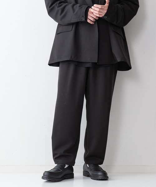 UNIIT（ユニット）の「【UNIIT】ＴＲルーズバルーンイージーパンツ　ワイドパンツ　セットアップ対応アイテム　裾のスナップ釦をとめればバルーンパンツ（その他パンツ・メンズ・ブラック/ライトベージュ/ライトグレー・MEDIUM/LARGE）」の2枚目の写真