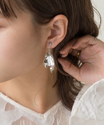 Kastane | クラッシュメタルリーフ型イヤリング(イヤリング)