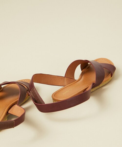 ADIEU TRISTESSE（アデュートリステス）の「クロスサンダル（サンダル・レディース・ブラック/レッド系その他・M/L）」の16枚目の写真