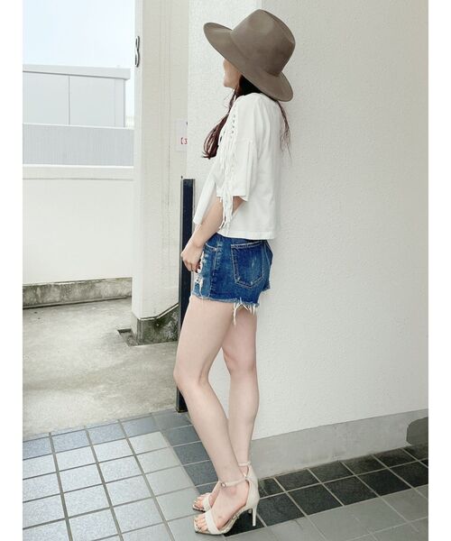 GYDA(ジェイダ)の「アンクルベルトパイソンドッキングミュール(サンダル・レディース・ブラック/アイボリー・SMALL/MEDIUM/LARGE)」の17枚目の写真