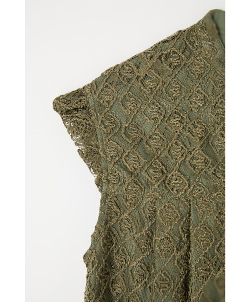 MOUSSY(マウジー)の「LACE FLARE MINI ドレス(ワンピース・レディース・ライトカーキ/ブラック/アイボリー・1/2)」の8枚目の写真