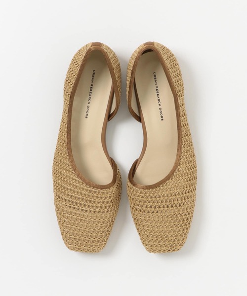 URBAN RESEARCH DOORS（アーバンリサーチドアーズ）の「【WEB限定】メッシュフラットシューズ（サンダル・レディース・アイボリー/キャメル・38/36/37）」の4枚目の写真