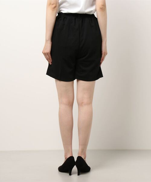 TABI PAL(タビパル)の「ワイドショートパンツ(スラックス・レディース・ブラック・SMALL/LARGE/MEDIUM)」の3枚目の写真