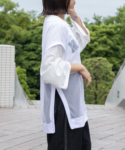 PairPair(ペアペア)の「メッシュレイヤードベスト(ユニセックス)(ベスト・レディース・ホワイト/ブラック・FREE)」の7枚目の写真