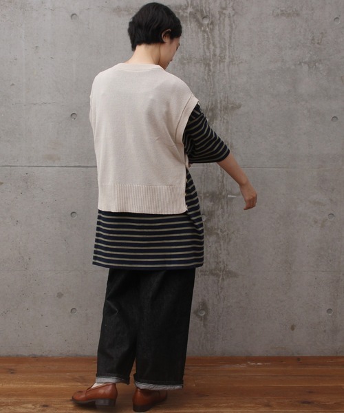 aimer le mieux（エメルミュー）の「aimer リネン混　サイド釦ベスト（ニット/セーター・レディース・ブラック/グレー/アイボリー・FREE）」の11枚目の写真