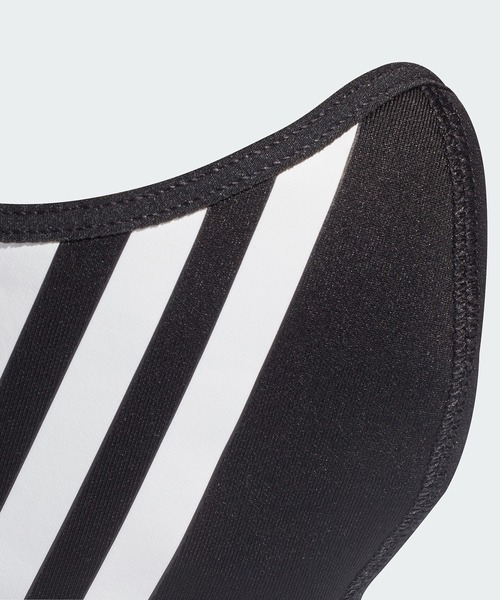 adidas（アディダス）の「フェイスカバー  スリーストライプス 3枚組 [FACE COVER 3-Stripes 3-PACK] アディダス（マスク・メンズ・ブラック×ホワイト・X-LARGE/XXX-LARGE/MEDIUM）」の4枚目の写真