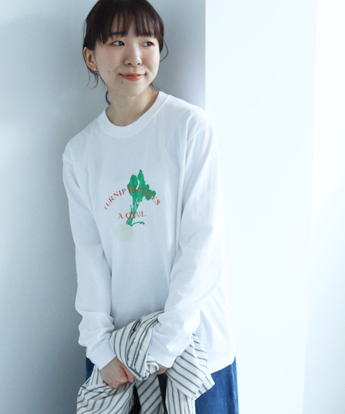 PAR ICI（パーリッシィ）の「【WEB別注カラー】冬野菜プリント ロンT（Tシャツ/カットソー・レディース・オフホワイト/ブラウン/レッド・FREE）」の2枚目の写真