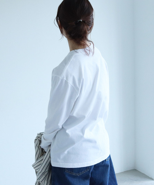 PAR ICI（パーリッシィ）の「【WEB別注カラー】冬野菜プリント ロンT（Tシャツ/カットソー・レディース・オフホワイト/ブラウン/レッド・FREE）」の4枚目の写真