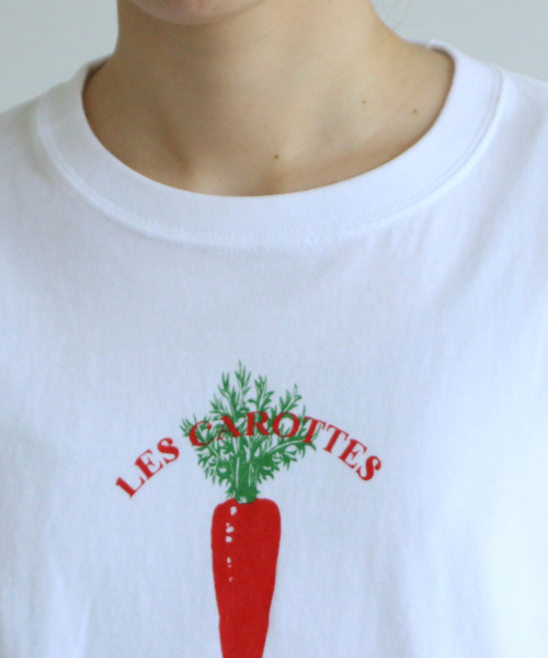 PAR ICI（パーリッシィ）の「【WEB別注カラー】冬野菜プリント ロンT（Tシャツ/カットソー・レディース・オフホワイト/ブラウン/レッド・FREE）」の8枚目の写真