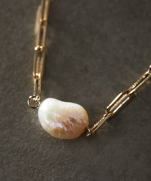 ear PAPILLONNER（イアパピヨネ）の「ワンパールネックレス（ネックレス・レディース・ゴールド・FREE）」の2枚目の写真