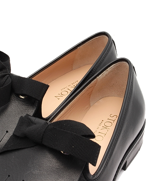 ROSE BUD（ローズバッド）の「【ViVi掲載】(STOKTON)3302 VERNICE SLIP ON TUSSEL LOAFER（ドレスシューズ・レディース・ブラック/ベージュ・38/39/37/36）」の6枚目の写真