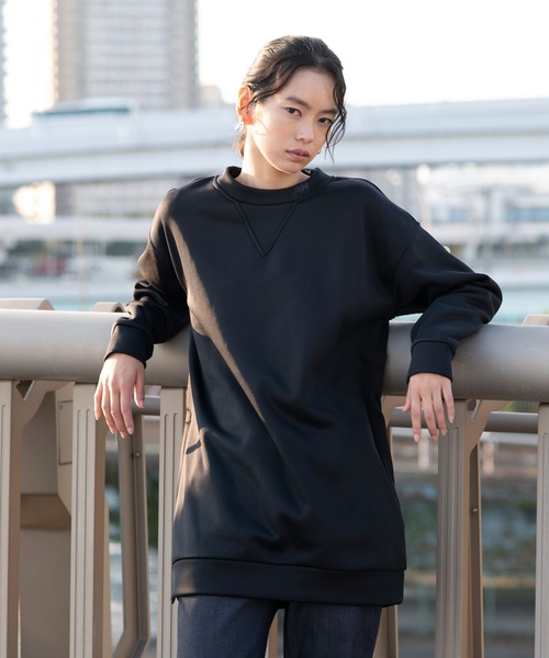 NEW BALANCE（ニューバランス）の「Achiever フリース スウェットシャツ（スウェット・レディース・ブラック/グレー・SMALL/MEDIUM/LARGE/X-LARGE）」の12枚目の写真