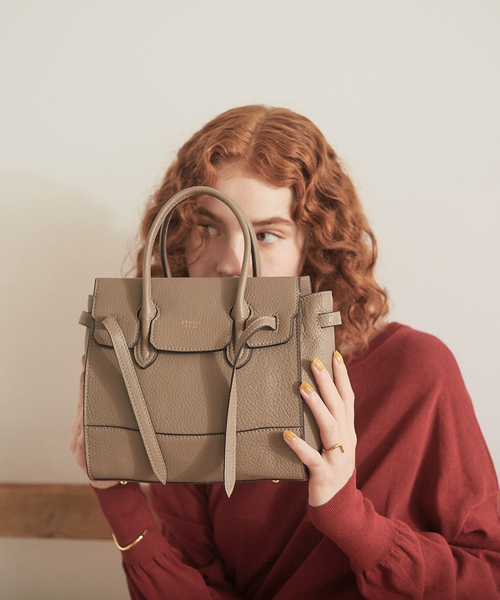 LOWELL things(ロウェル シングス)の「Legacy/レザー2WAYオープントートmini(トートバッグ・レディース・ブラック/グレイッシュブルー/グレー/ブラウン/パープル・フリー)」の3枚目の写真