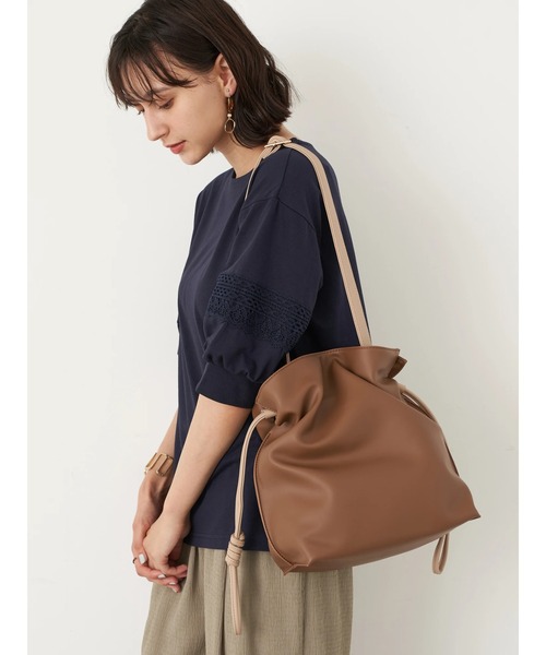 earth music&ecology（アースミュージックアンドエコロジー）の「結び目巾着ショルダーバッグ（ショルダーバッグ・レディース・ブラウン/ブラック/ボルドー/グリーン・FREE）」の17枚目の写真