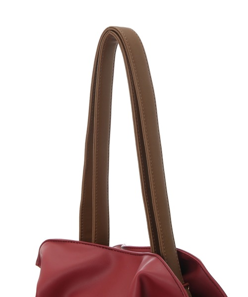 earth music&ecology（アースミュージックアンドエコロジー）の「結び目巾着ショルダーバッグ（ショルダーバッグ・レディース・ブラウン/ブラック/ボルドー/グリーン・FREE）」の7枚目の写真