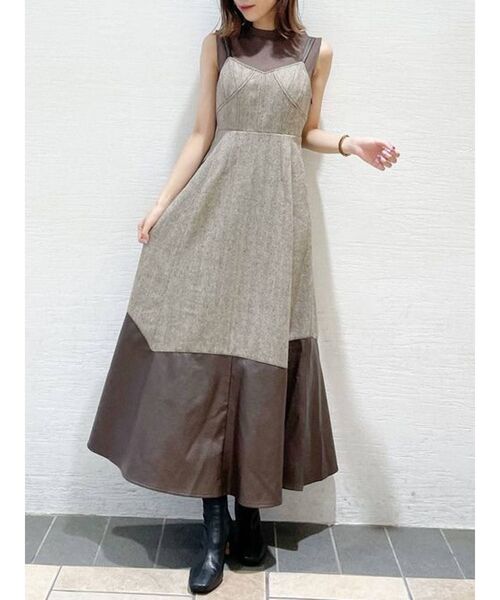 dazzlin（ダズリン）の「ヘリンボーンレザーコンビジャンスカ（ワンピース・レディース・グレー/ブラウン・SMALL/MEDIUM）」の12枚目の写真
